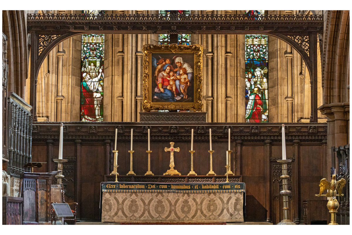 HC Hexham Abbey Altar by Pat Johnston